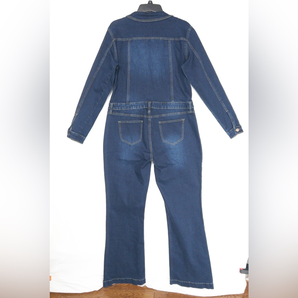 Day Dreaming Long Sleeve Denim Jumpsuit Flared Leg Stretchy Womens 1X XL NWT - Picture 6 of 16